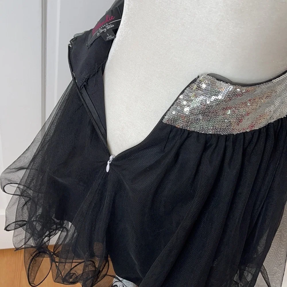 Blondie Nites•Dress - Picture 8 of 11